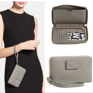 Marc Jacobs “Wingman” wristlet wallet
